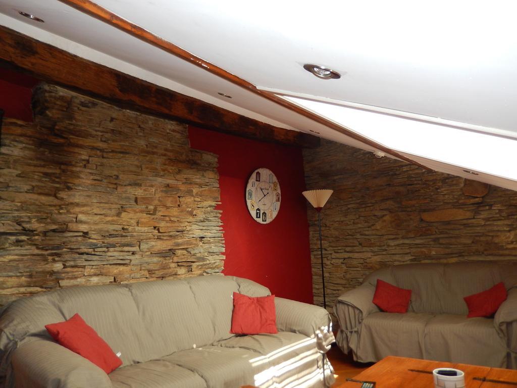 B&B Le 'Ti 'Bou De Refuge Bouillon Bilik gambar