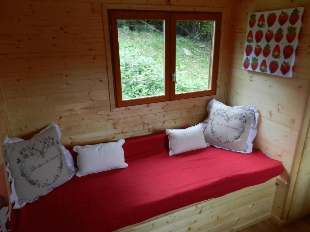 B&B Le 'Ti 'Bou De Refuge Bouillon Bilik gambar
