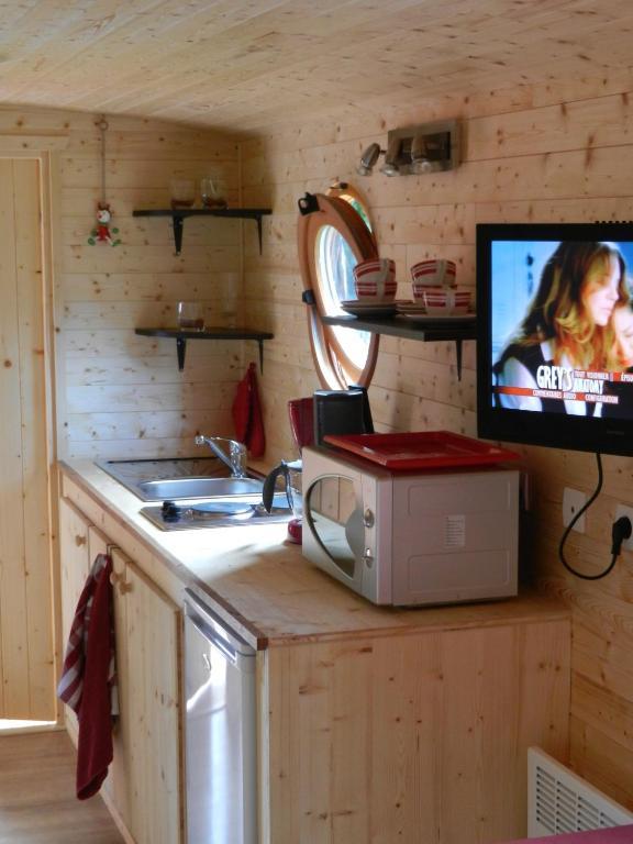B&B Le 'Ti 'Bou De Refuge Bouillon Bilik gambar