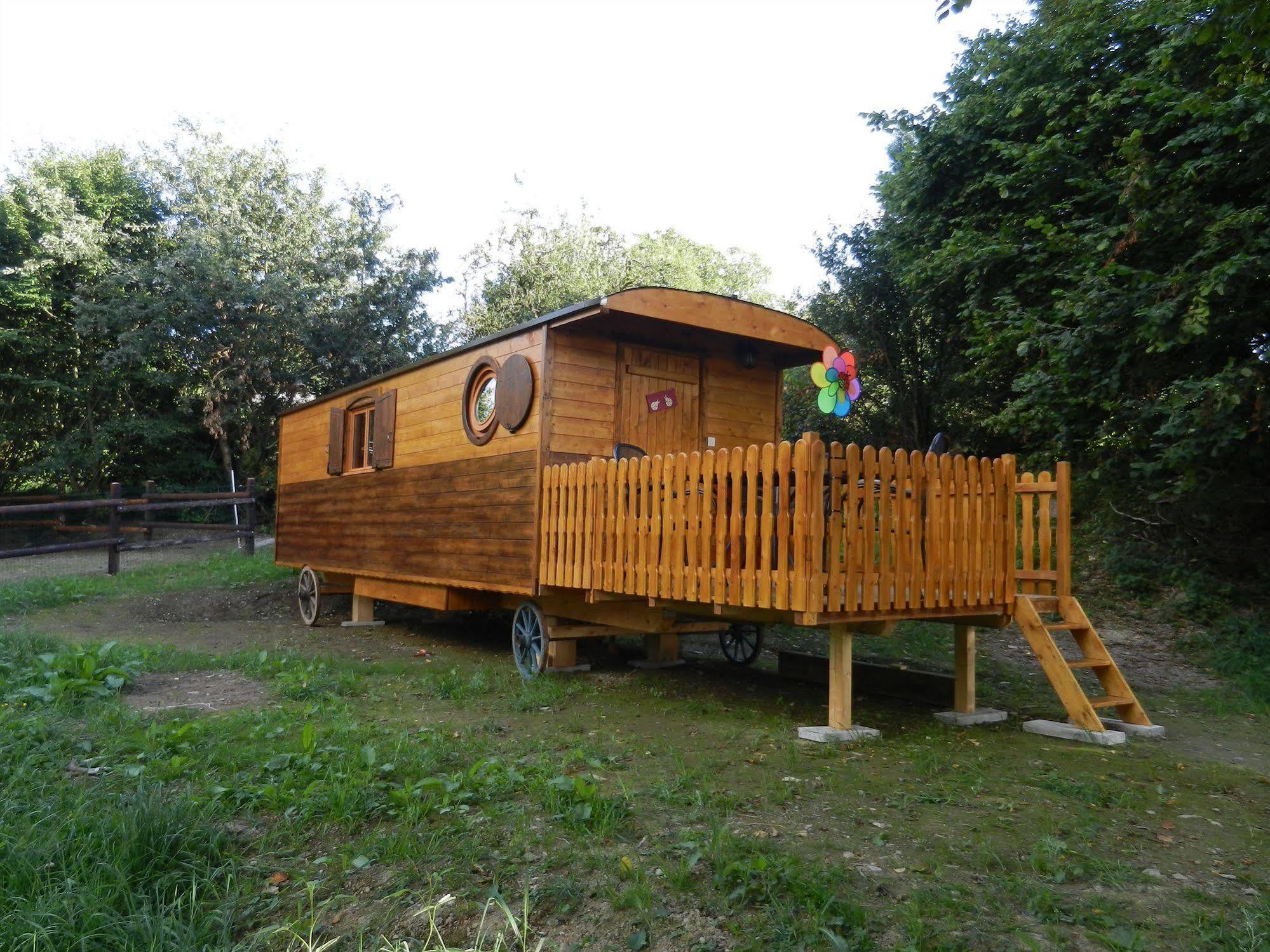 B&B Le 'Ti 'Bou De Refuge Bouillon Luaran gambar